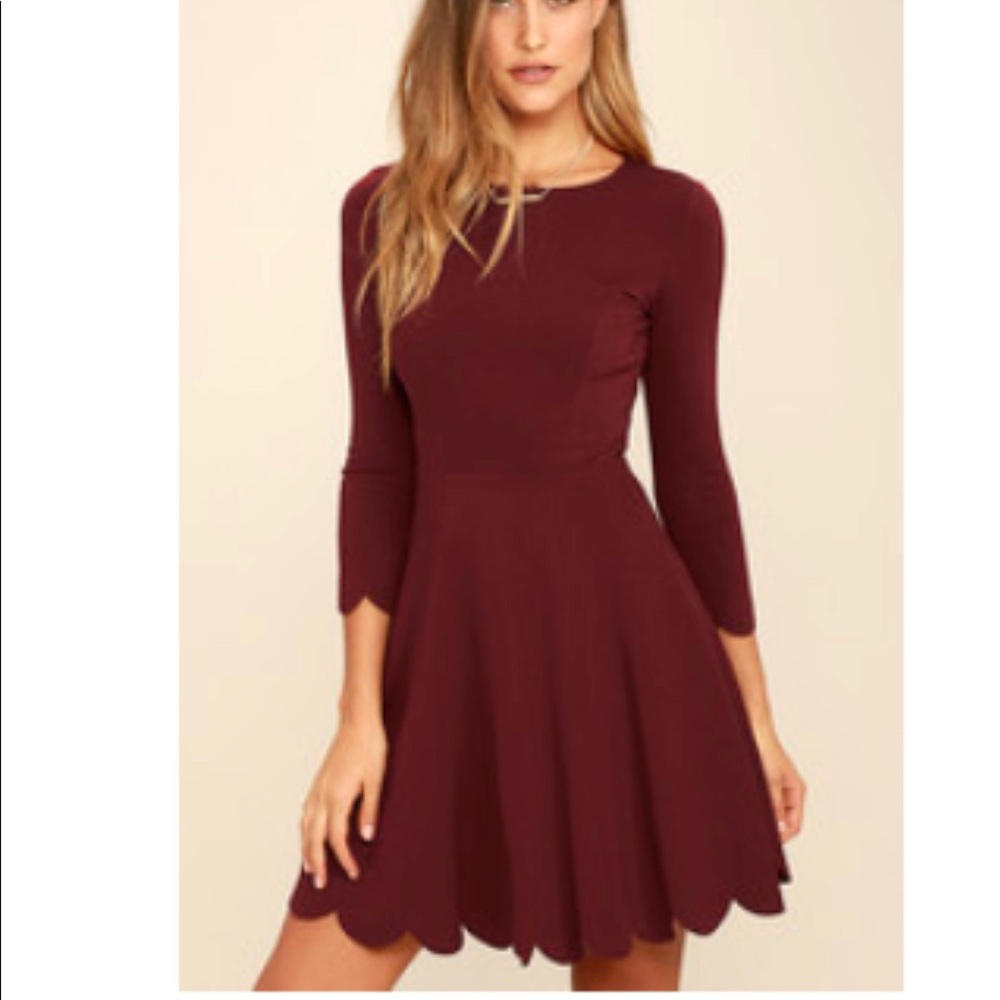 Lulu’s scalloped skater dress